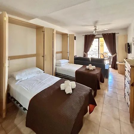 Studio In Castle Harbour With Pool Viewc012 * Los Cristianos (Tenerife)